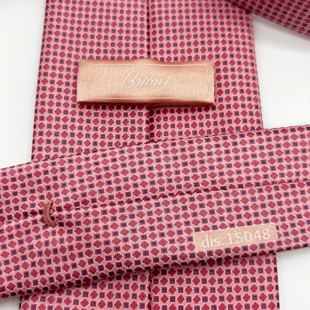Brioni Silk Pink Blue Geometric Luxury Tie Handmade Made in Italy - 59